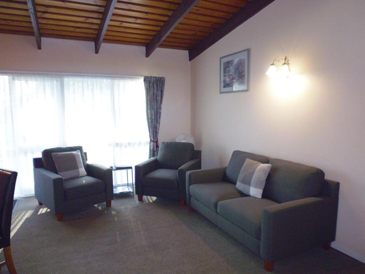 האנמר ספרינגס Spa Lodge Motel מראה חיצוני תמונה