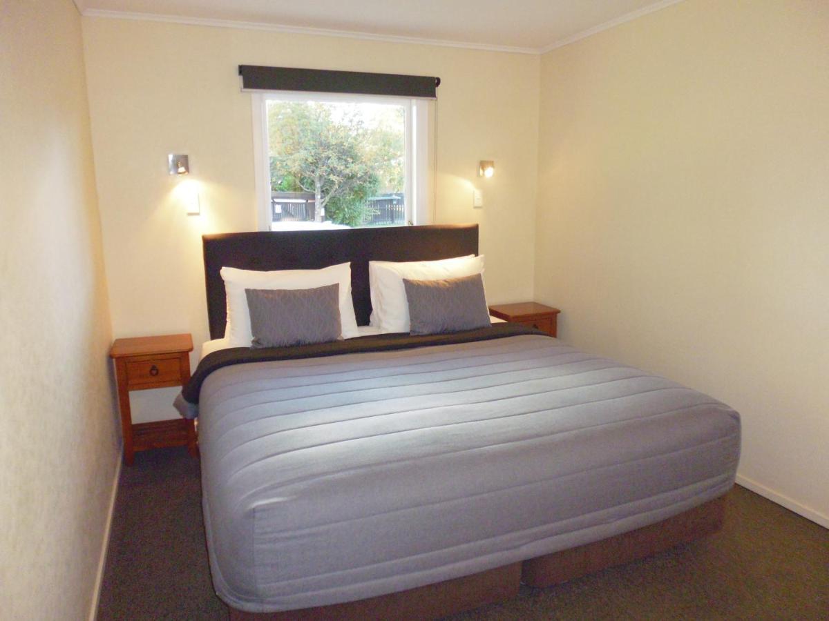 האנמר ספרינגס Spa Lodge Motel מראה חיצוני תמונה