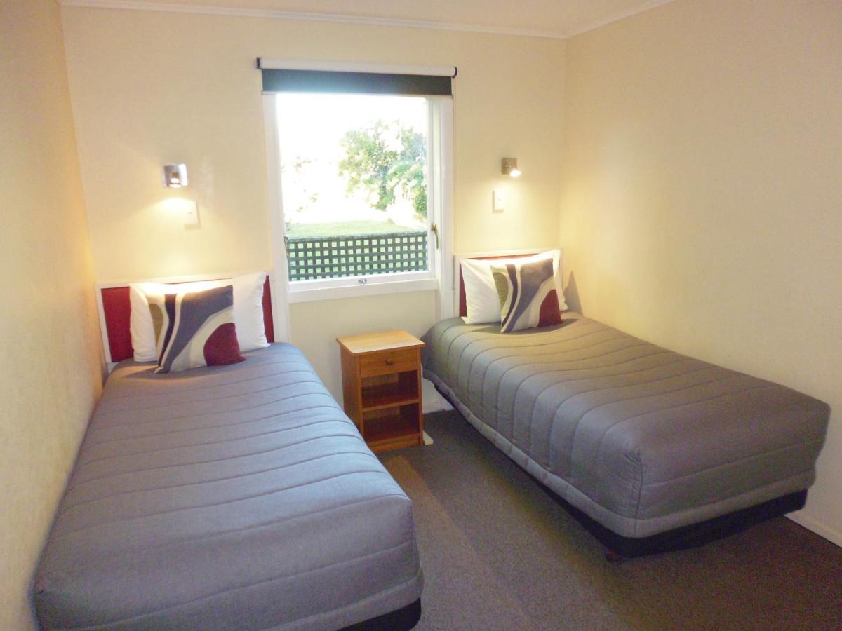 האנמר ספרינגס Spa Lodge Motel מראה חיצוני תמונה